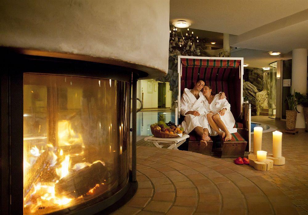 Walliserhof Grand-Hotel & Spa Relais & Chateaux Саас-Фее Стая снимка