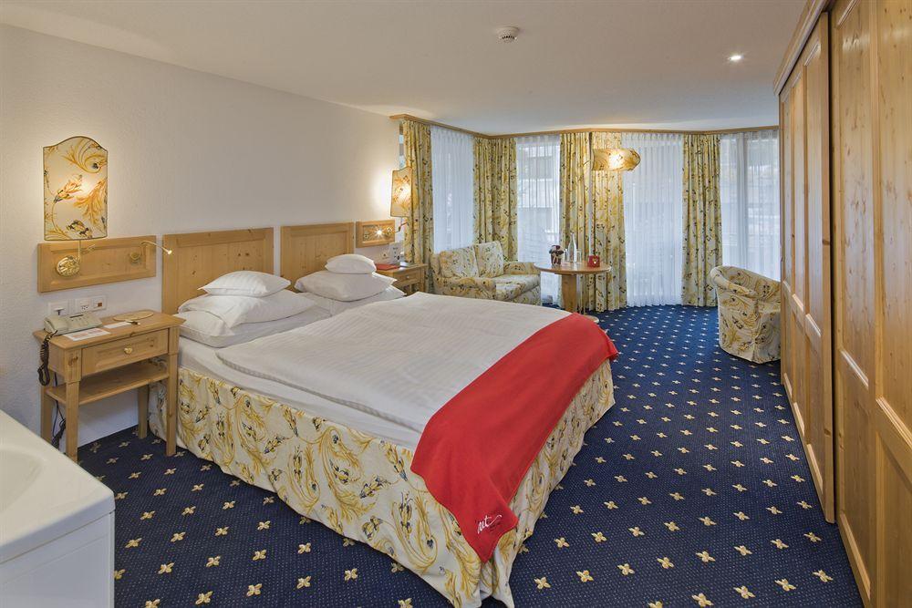 Walliserhof Grand-Hotel & Spa Relais & Chateaux Саас-Фее Екстериор снимка