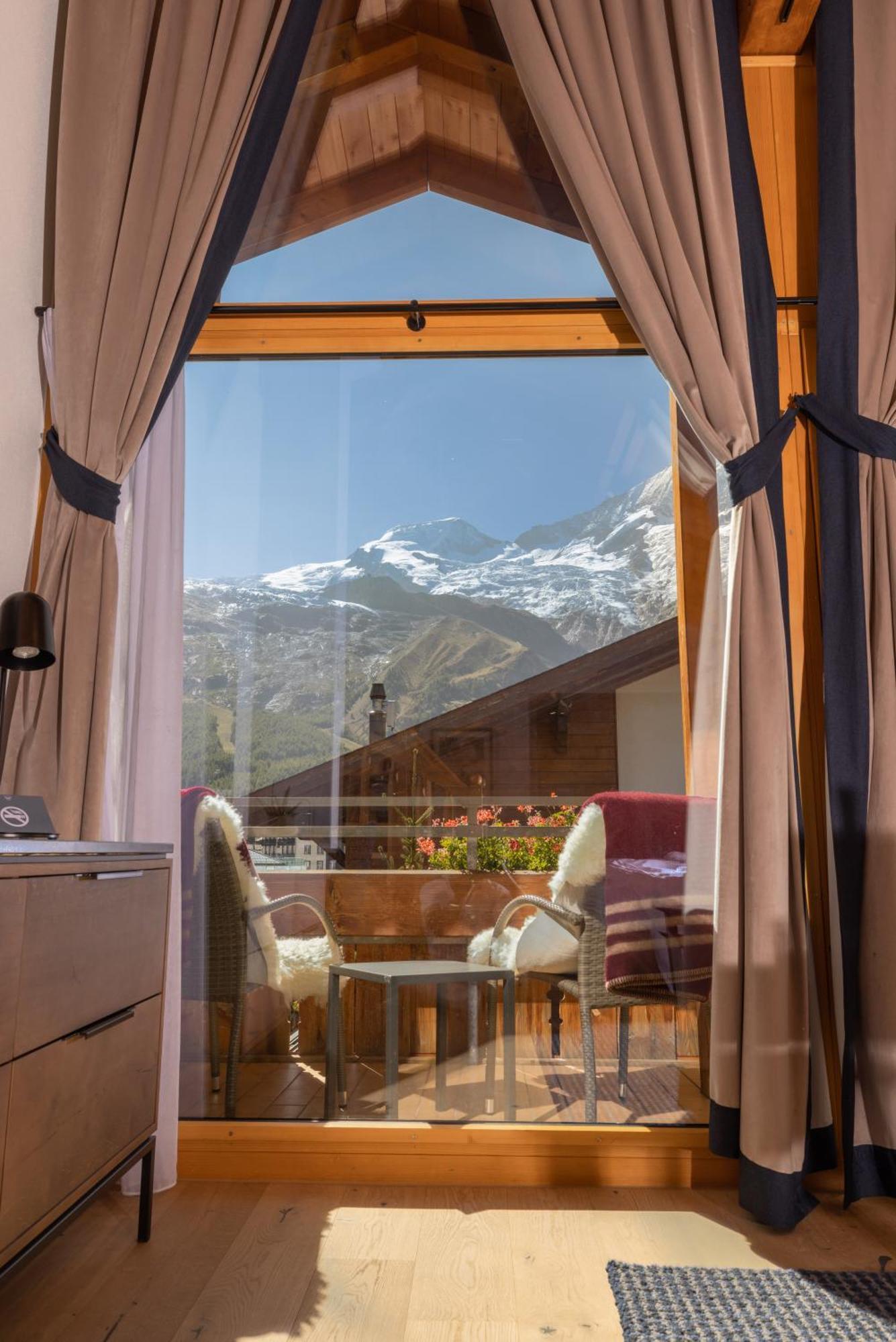 Walliserhof Grand-Hotel & Spa Relais & Chateaux Саас-Фее Екстериор снимка