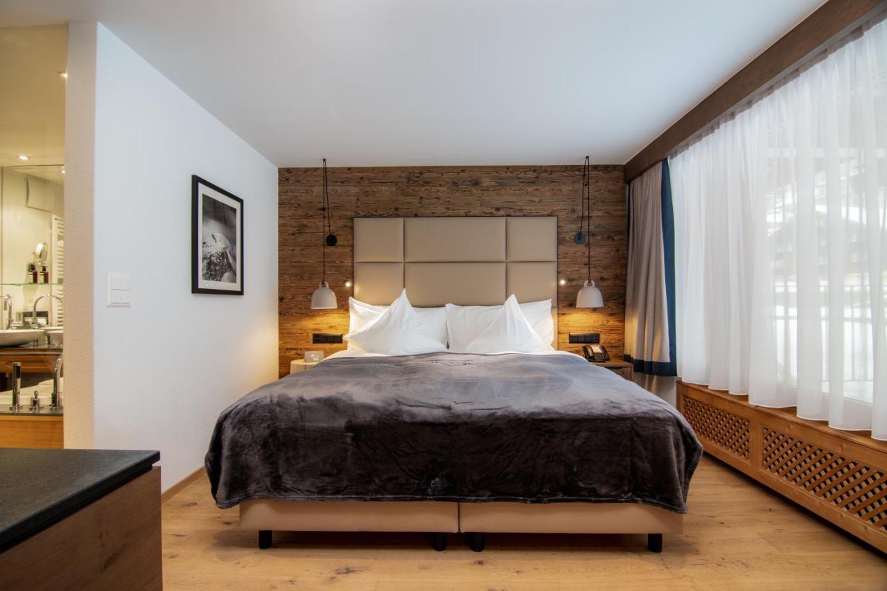 Walliserhof Grand-Hotel & Spa Relais & Chateaux Саас-Фее Екстериор снимка
