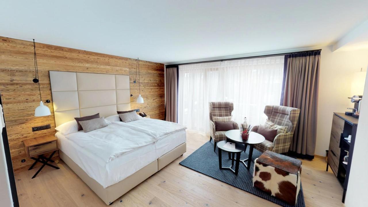 Walliserhof Grand-Hotel & Spa Relais & Chateaux Саас-Фее Екстериор снимка
